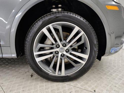 2020 Audi Q5 Prestige 55 TFSI e quattro S tronic