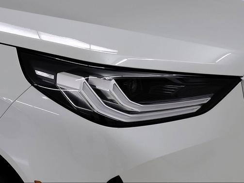 Mineral White Metallic 2026 BMW X3 30 xDrive