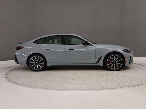 Brooklyn Grey Metallic 2026 BMW i4 Gran Coupe eDrive40
