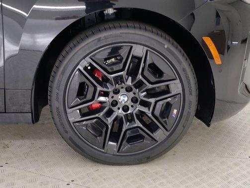 2026 BMW iX xDrive60
