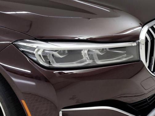 2020 BMW 750 i xDrive