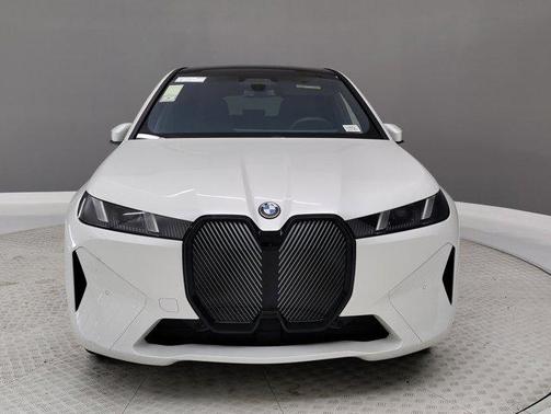 2026 BMW iX xDrive60