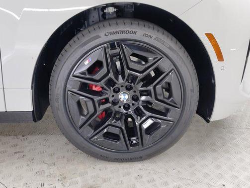 2026 BMW iX xDrive60