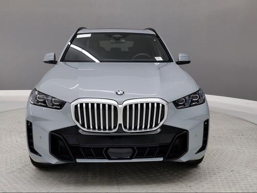 Brooklyn Grey Metallic 2026 BMW X5 sDrive40i