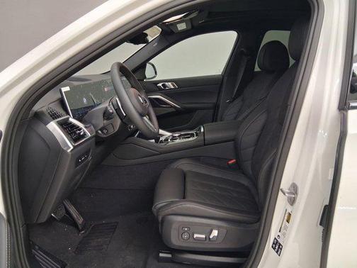 2026 BMW X6 xDrive40i