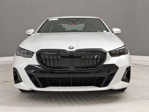 2026 BMW i5 eDrive40