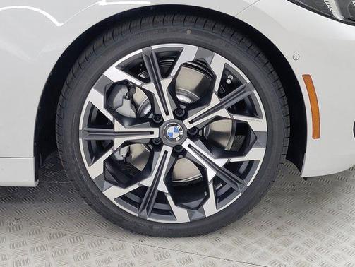 2026 BMW 430 i