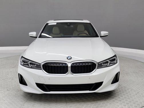 2023 BMW 330 330i