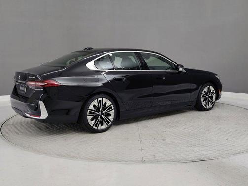 2026 BMW i5 eDrive40