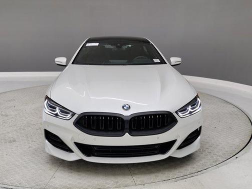 2025 BMW 840 i