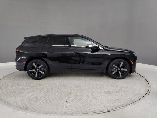 2025 BMW iX xDrive50