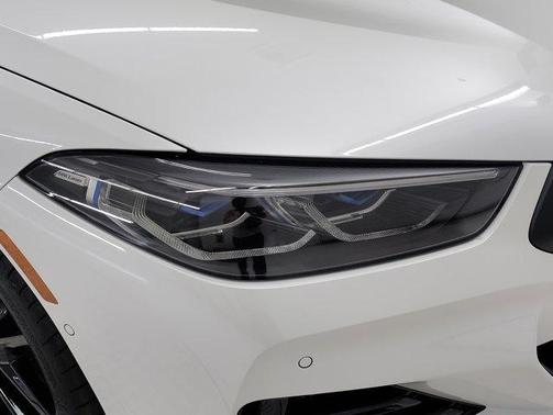 2026 BMW 840 i