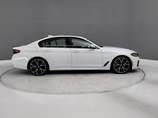 2023 BMW 540 i