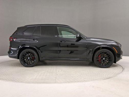 Black Sapphire Metallic 2026 BMW X5 sDrive40i