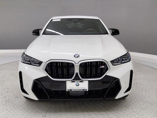 2024 BMW X6 M60i