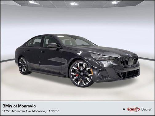 2026 BMW 550e 550e xDrive