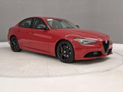 2019 Alfa Romeo Giulia Base