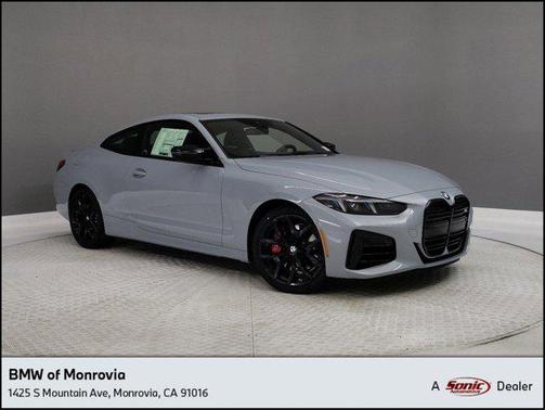 2025 BMW M440 i xDrive
