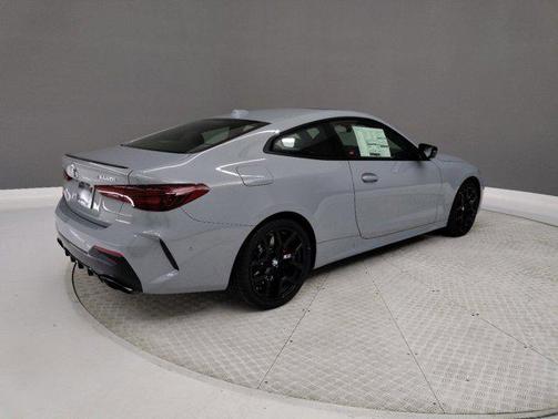 2025 BMW M440 i xDrive
