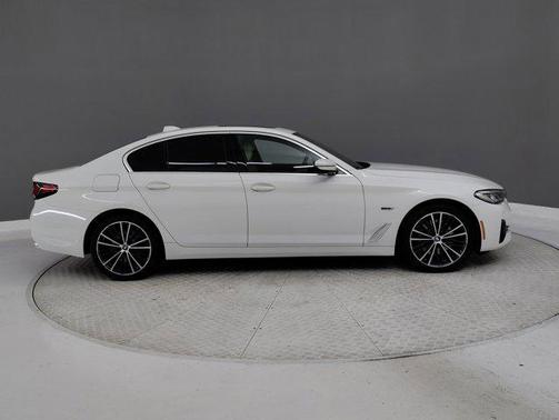 2023 BMW 530e Base