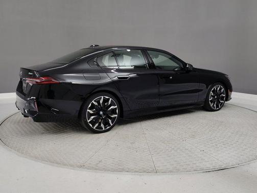 2026 BMW 530 530i