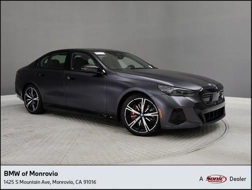 2025 BMW i5 M60