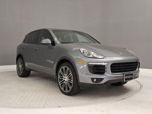 Meteor Grey Metallic 2017 Porsche Cayenne S
