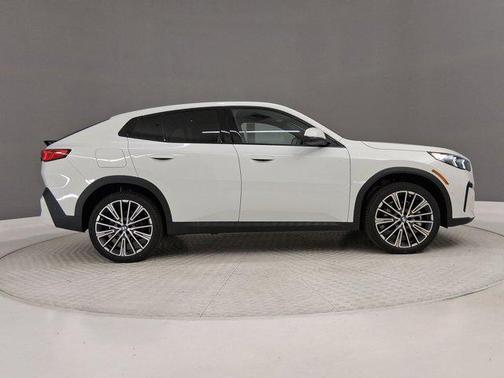 2026 BMW X2 xDrive28i