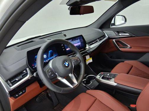 2026 BMW X2 xDrive28i