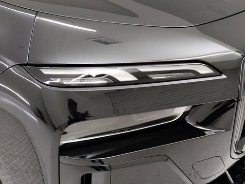 2025 BMW 760 i xDrive