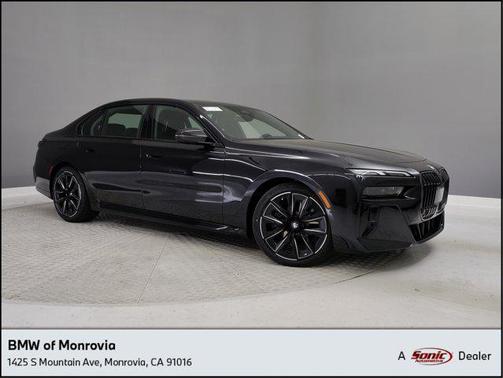 2025 BMW 760 i xDrive