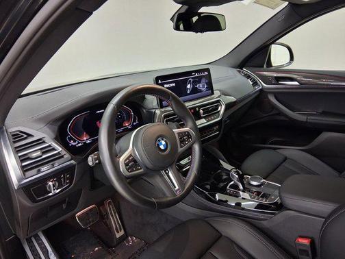 2023 BMW X4 M40i