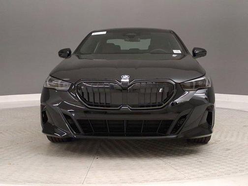 2026 BMW i5 xDrive40