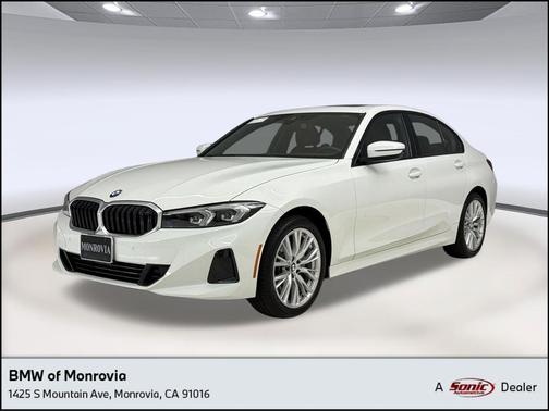 Alpine White 2023 BMW 330 330i