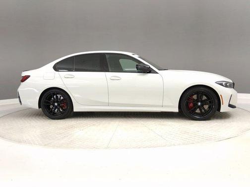 2023 BMW 330 330i