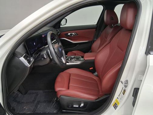 Alpine White 2023 BMW 330e 330e