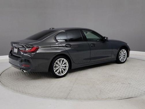 2023 BMW 330 330i