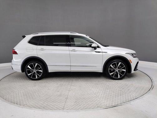 2024 Volkswagen Tiguan 2.0T SEL R-Line 4MOTION