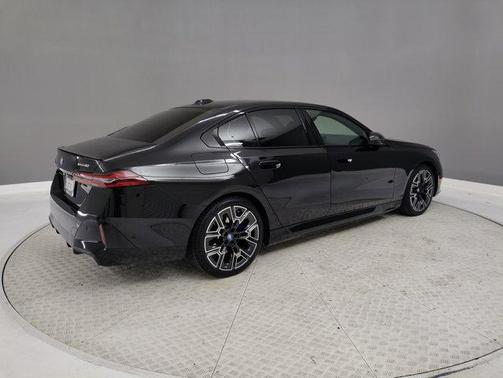 2024 BMW i5 eDrive40