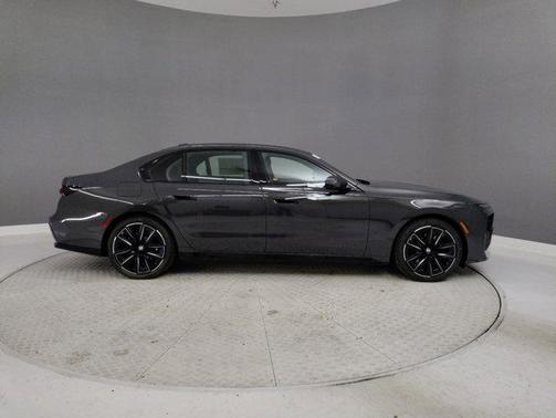 2025 BMW i7 eDrive50