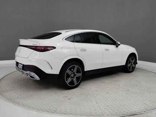 2025 Mercedes-Benz GLC 300 4MATIC Coupe