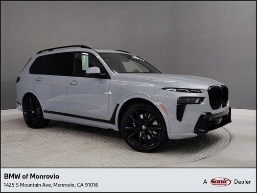 2023 BMW X7 xDrive40i