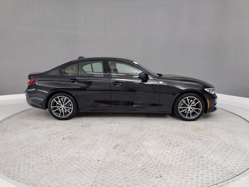 2022 BMW 330 330i
