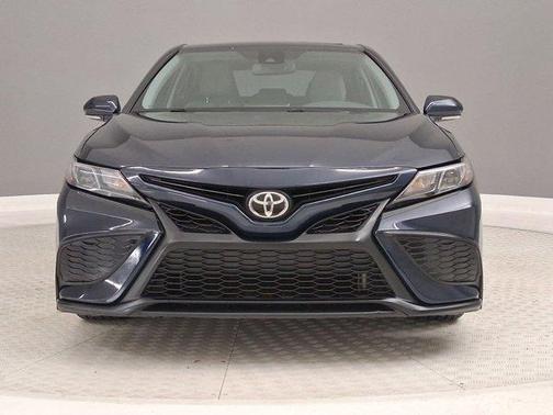 Galactic Aqua Mica 2021 Toyota Camry SE