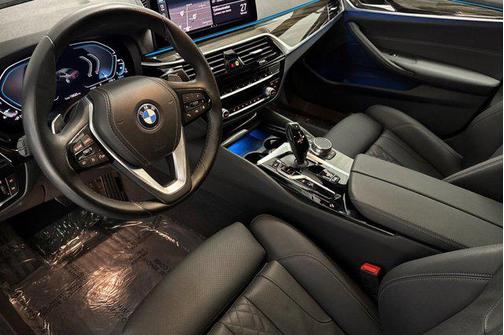 Dark Graphite Metallic 2023 BMW 530e Base