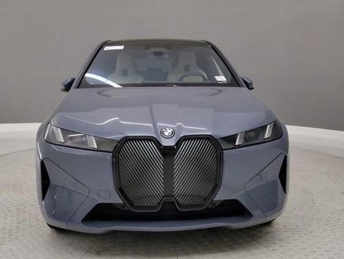 2026 BMW iX xDrive60