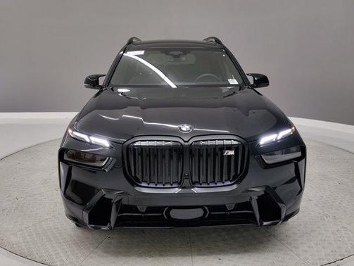2026 BMW X7 M60i