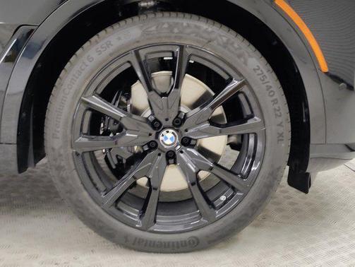 2026 BMW X7 M60i