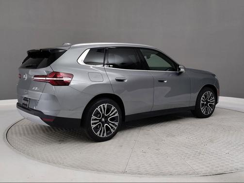 Skyscraper Grey Metallic 2026 BMW X3 30 xDrive
