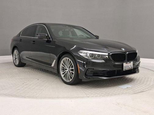 Jet Black 2020 BMW 530 530i